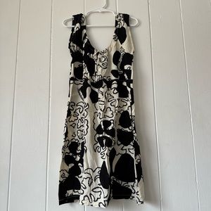 Manuheali’i black white floral girls’ dress